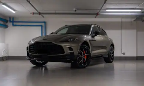 Aston Martin DBX 707 — 8