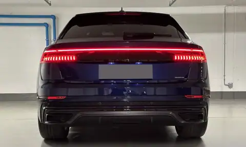 Audi Q8 55 TFSIe Sport — 5