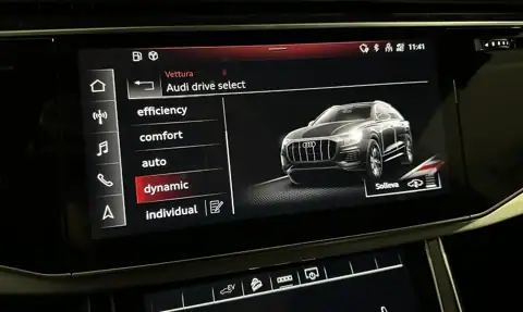 Audi Q8 55 TFSIe Sport — 20