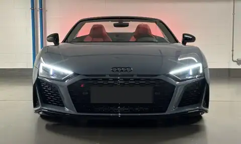 Audi R8 Spyder Performance — 2