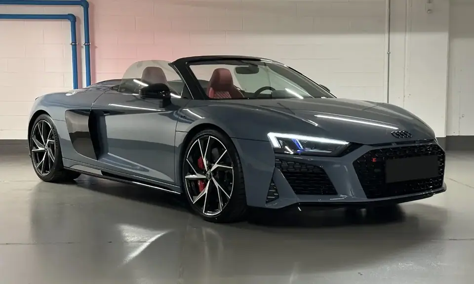 Audi R8 Spyder Performance
