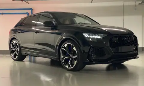 Audi RSQ8 — 1