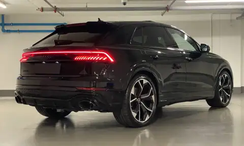 Audi RSQ8 — 4