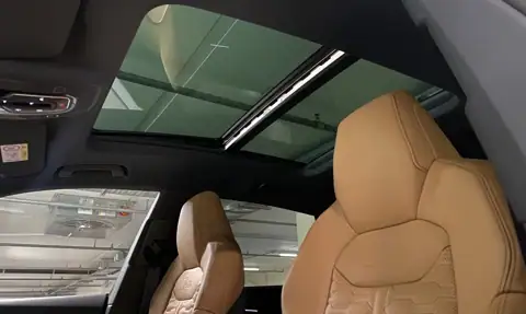 Audi RSQ8 — 20
