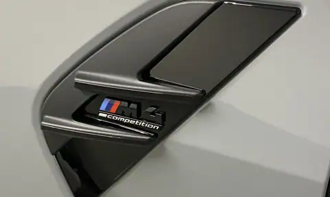 BMW M4 Competition Cabrio xDrive — 12