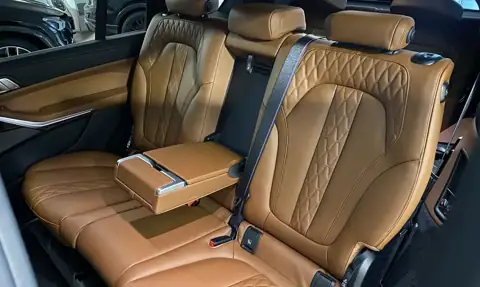 BMW X7 40d xDrive Msport — 20