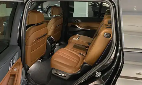 BMW X7 40d xDrive Msport — 21