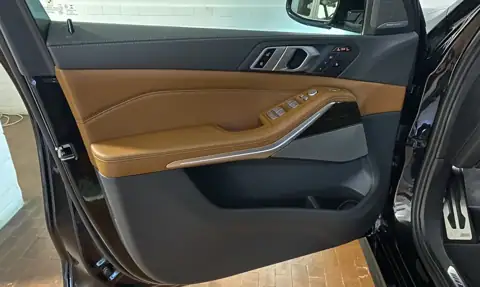 BMW X7 40d xDrive Msport — 27