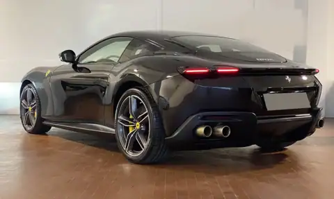 Ferrari Roma — 5