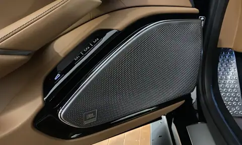 Ferrari Roma — 25