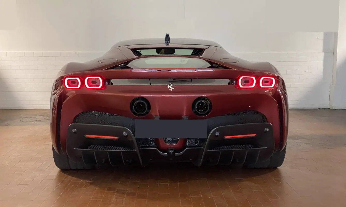 Ferrari SF90 Stradale