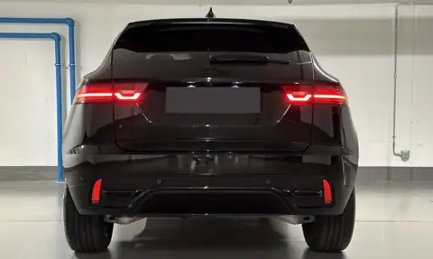 Jaguar E-Pace D204 R-Dynamic S — 5