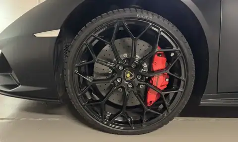 Lamborghini Huracán EVO Coupé — 9