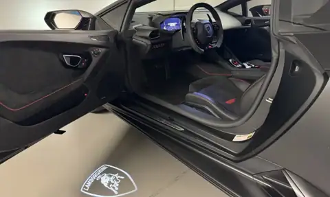 Lamborghini Huracán EVO Coupé — 10