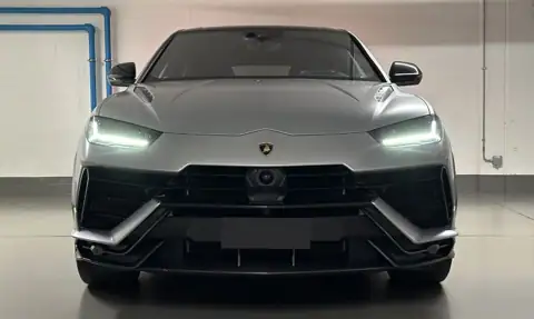 Lamborghini Urus Performante — 2