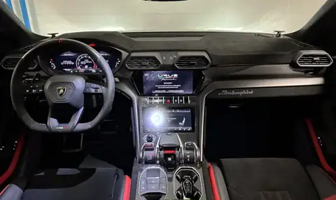 Lamborghini Urus Performante — 11
