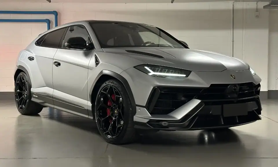 Lamborghini Urus Performante