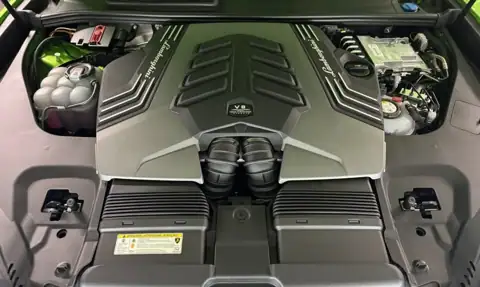 Lamborghini Urus SE — 8