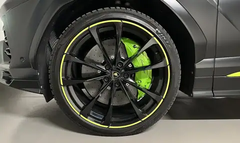 Lamborghini Urus — 8