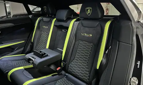 Lamborghini Urus — 16