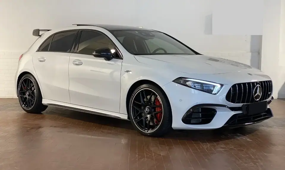 Mercedes A45S AMG