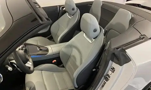 Mercedes SL63 AMG Roadster — 30