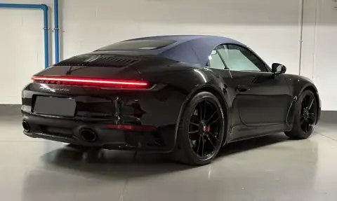 Porsche 911 992 Carrera 4 GTS Cabriolet — 5