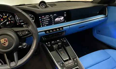 Porsche 911 992 Carrera 4 GTS Cabriolet — 15