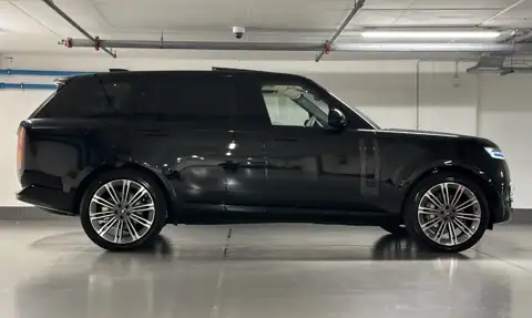 Range Rover LWB HSE D350 Long — 3