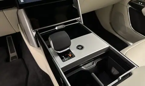 Range Rover LWB HSE D350 Long — 18