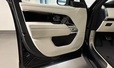 Range Rover LWB HSE D350 Long — 24