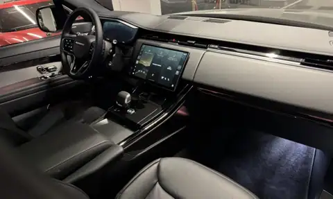 Range Rover Sport S D250 — 13