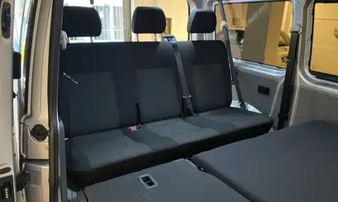 Volkswagen Transporter — 23